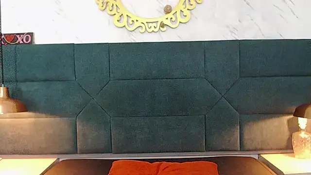 salome daniel online show from October 8, 8:24 pm