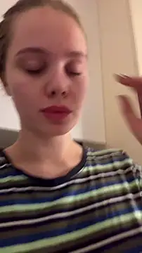 SIlviaBeyt online show from March 20, 11:20 pm