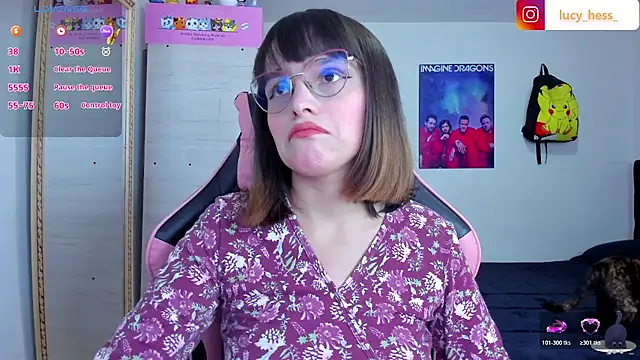 Lucyy-hess online show from November 5, 7:08 pm