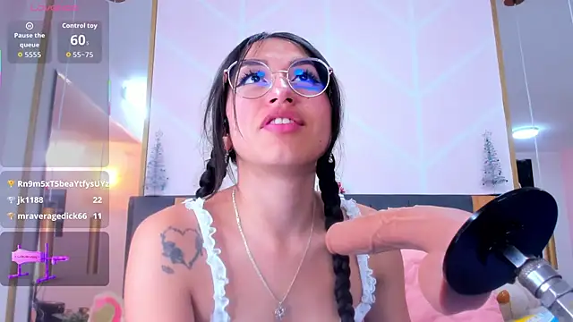 MadyJackson online show from November 15, 11:55 am