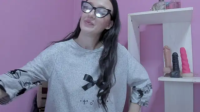 LolaBoobs online show from November 17, 9:54 am