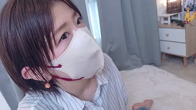 Risa 06 online show from March 22, 6:30 am