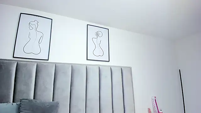 Laiia Page online show from September 17, 12:14 pm