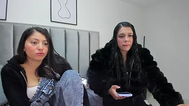 Laiia Page online show from September 18, 12:15 pm