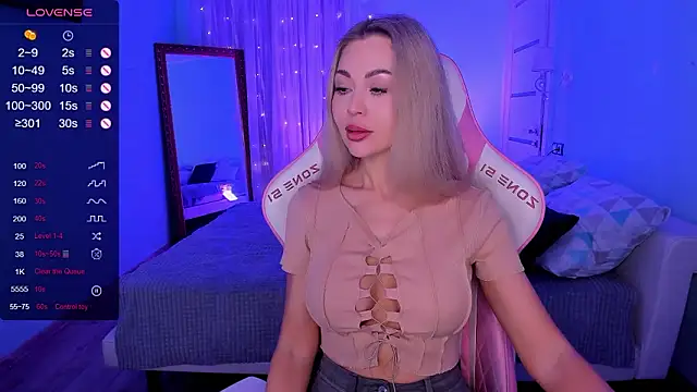 AdeleRoberts online show from January 16, 2:29 am