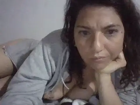 sweetbabyass online show from December 2, 7:10 am