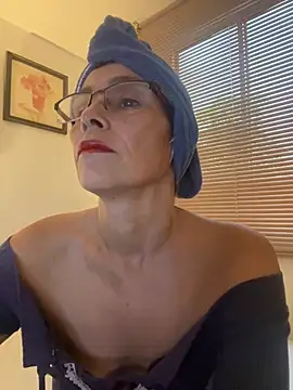 MireyaTorresGu online show from February 19, 10:19 pm