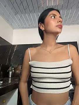 Baby Niels online show from December 15, 5:07 pm