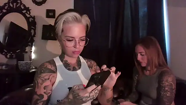 Alexandersonxo online show from September 12, 7:07 am