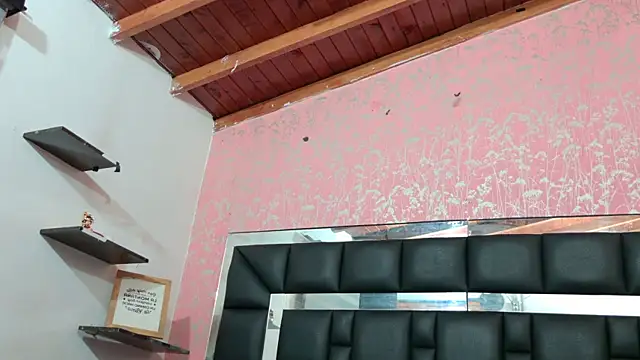 Sofia martiin online show from September 30, 3:01 am