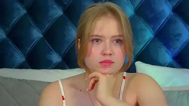 SelinSwarovski online show from January 18, 8:27 pm