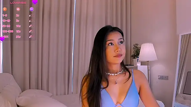 Melissa Mone online show from December 4, 1:19 am