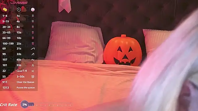 ZaraReignn online show from October 26, 8:37 pm