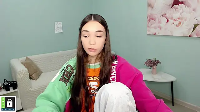 AmyJonas online show from November 26, 5:08 am