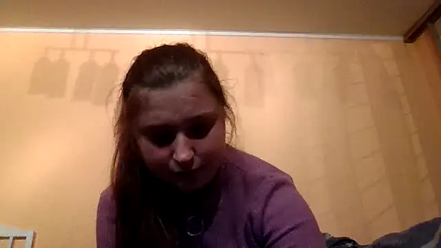 kila lo online show from February 16, 4:29 pm