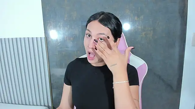 lana boomer online show from October 31, 8:13 pm