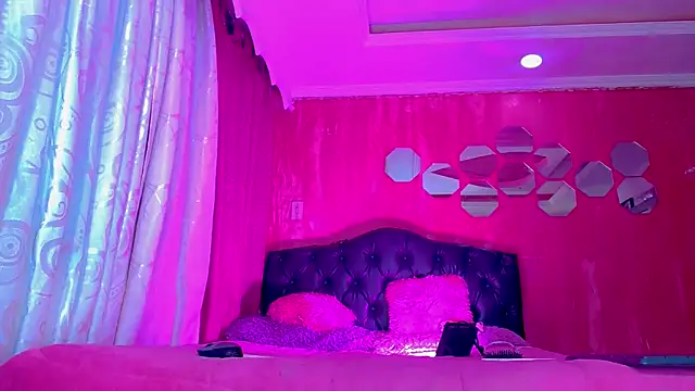 TiffanyMackensyy online show from March 27, 11:16 pm