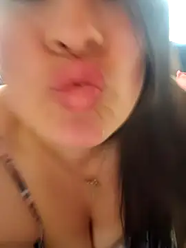 Neve Collins online show from May 13, 4:24 pm