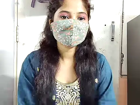 samosa73 online show from October 18, 6:10 pm