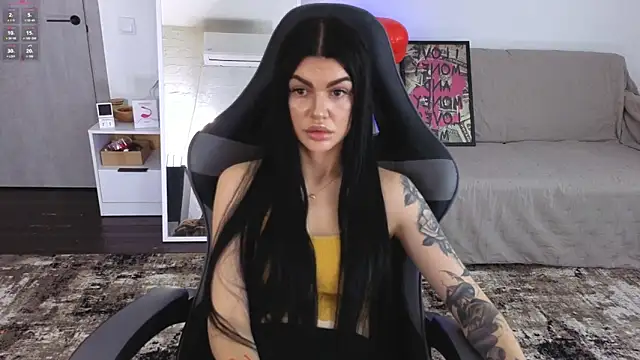 Tiffany lab online show from February 18, 11:09 am