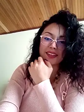 Lunavega1 online show from December 18, 8:35 pm