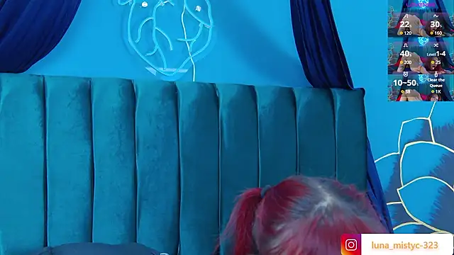 Lunamistyc online show from March 25, 9:06 pm