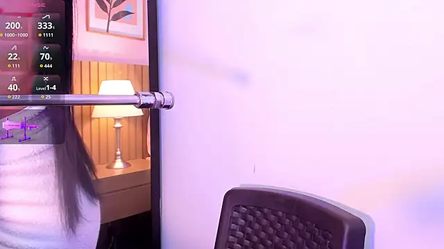 sexy mich 18 online show from February 5, 8:01 pm