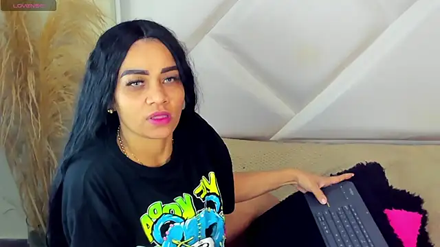 ScarlethNatasha online show from November 17, 4:13 am