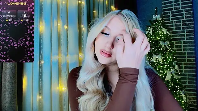 Evacadooo online show from December 20, 10:30 am