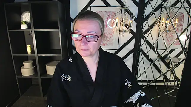 AlexandraKind online show from October 1, 1:49 pm