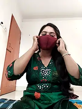 Magical Girl- online show from March 4, 7:48 am