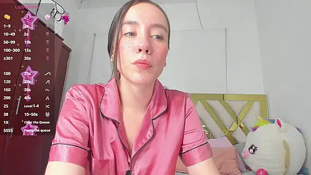 rousee yareldss online show from December 20, 4:05 am