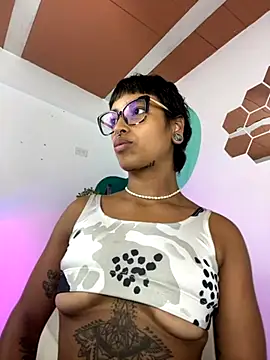 LollaByer online show from September 13, 10:40 pm