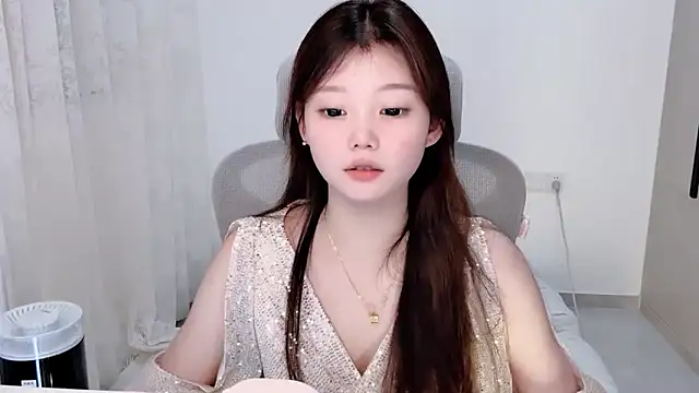 yang-yang-yang online show from November 7, 3:17 pm