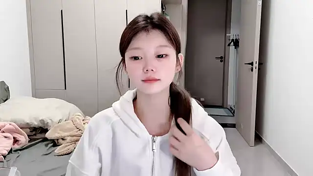 yang-yang-yang online show from October 13, 5:32 am