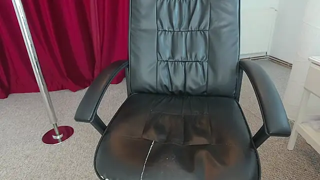 Anne Blueeyes online show from November 14, 8:20 pm