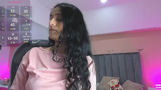 Giselle Roldan online show from November 20, 4:46 am