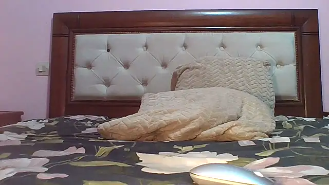 Frozenx online show from September 14, 12:30 am