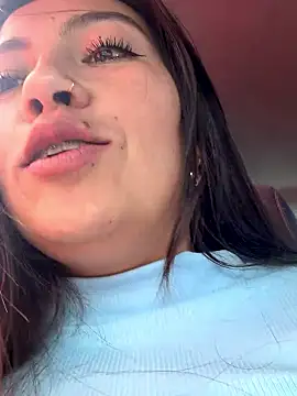 LIZ-06  online show from January 15, 4:57 pm