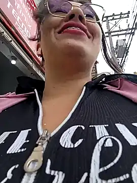 LIZ-06  online show from September 12, 4:47 pm