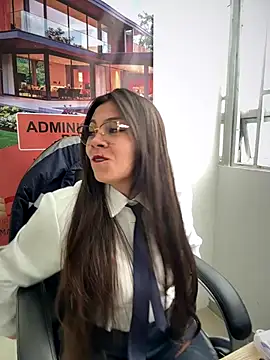 LIZ-06  online show from November 17, 3:57 pm