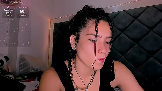 Nellyhills online show from October 4, 12:55 pm