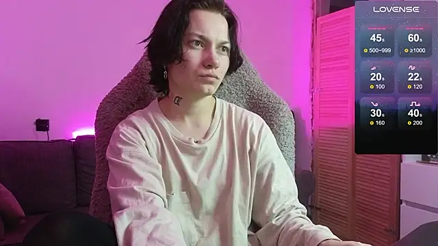 esajukyy online show from January 16, 6:48 pm