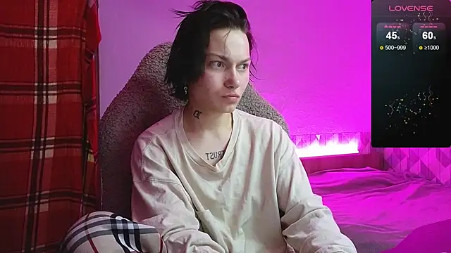 esajukyy online show from September 11, 4:07 pm