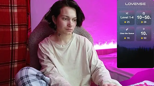 esajukyy online show from September 13, 4:48 pm