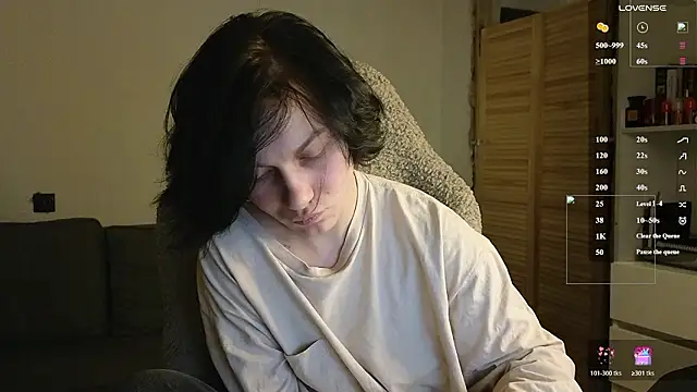 esajukyy online show from February 22, 3:57 pm