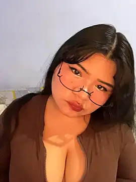 CANELA 9911 online show from June 1, 10:10 pm