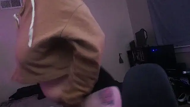 DripDropNLiqour online show from October 11, 9:14 am