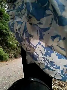 Danna-linyi online show from March 24, 8:14 pm