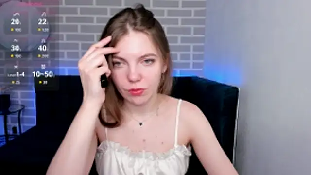 marie reyes  online show from October 18, 1:52 am